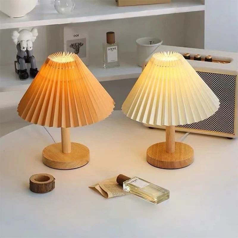 Sora Foldable Pleated Table Lamp