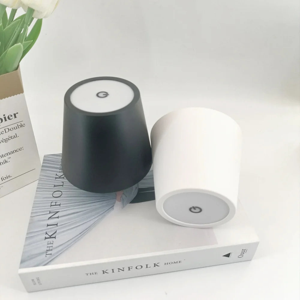 Vinea Rechargeable Bottle Light — product view 5
