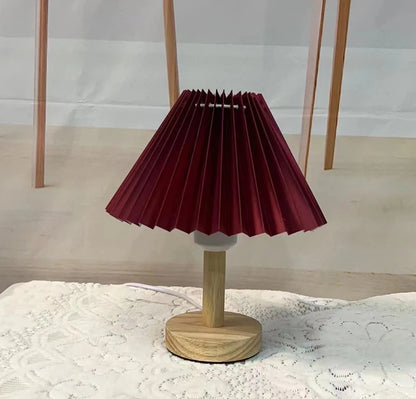 Sora Foldable Pleated Table Lamp