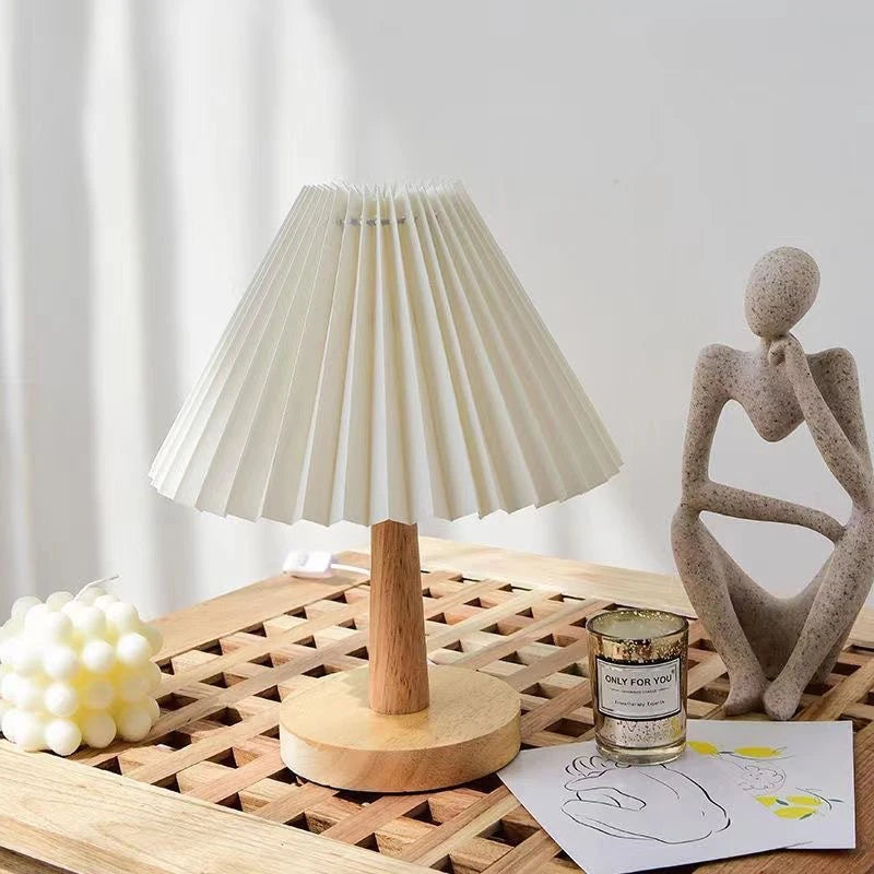 Sora Foldable Pleated Table Lamp