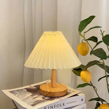 Sora Foldable Pleated Table Lamp