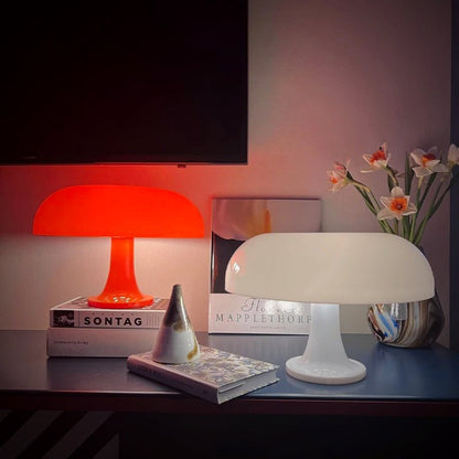 Lumae Oslo table lamp