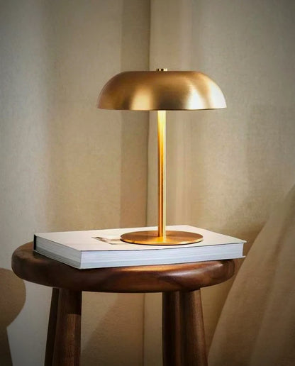 Lumae Sol table lamp