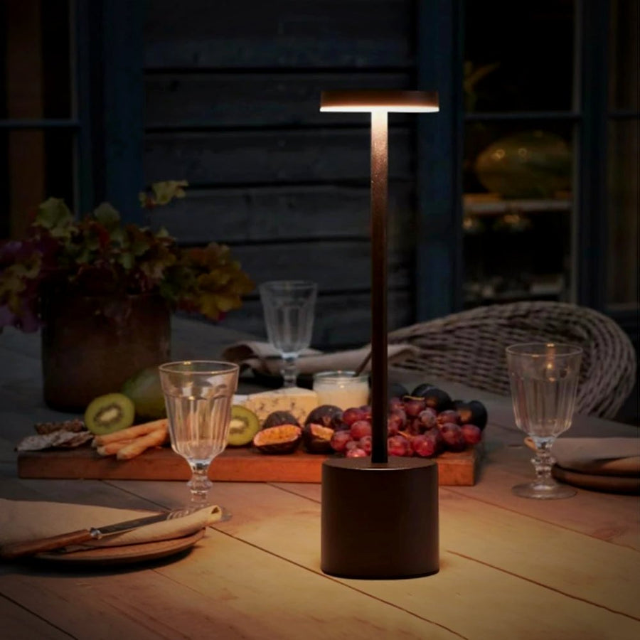 Lumae Vesper table lamp
